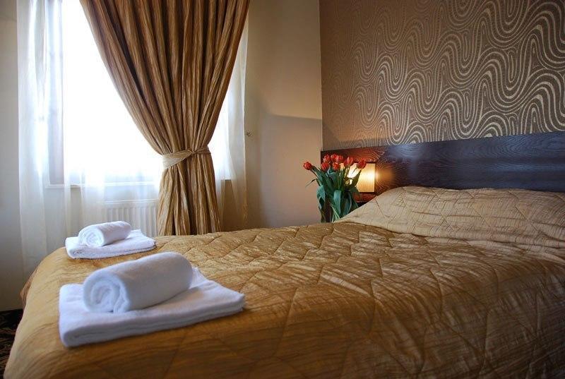 Hotel Sloneczny Brzeg Biskupiec  Habitación foto